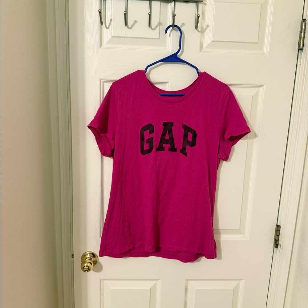 GAP XL Pink Tee Like New